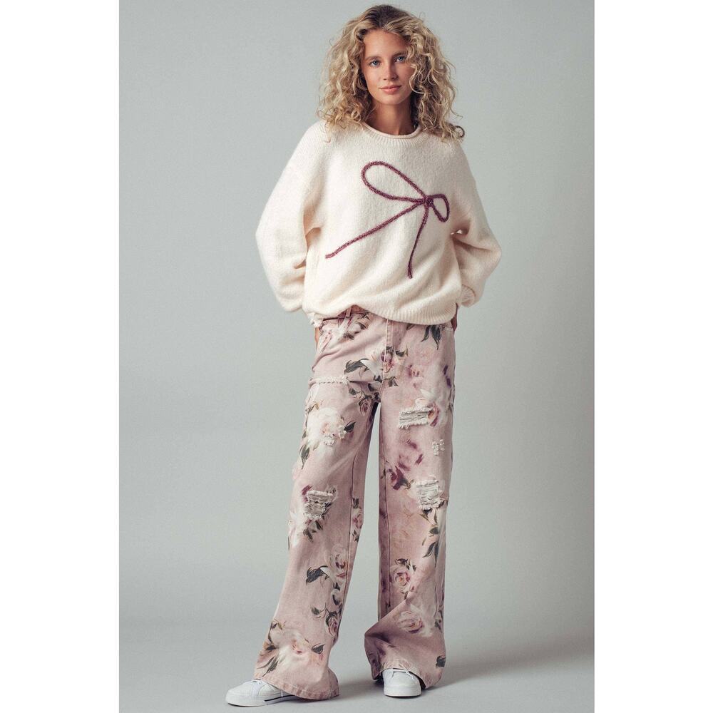 Urban Daizy Romantic Rose Print High-Rise Denim Pants - Picture 7 of 10